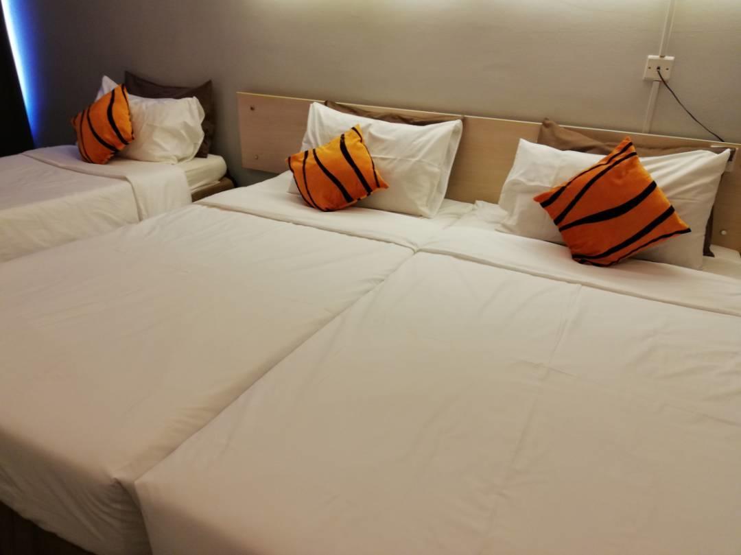 איפוה Paragon City Hotel מראה חיצוני תמונה