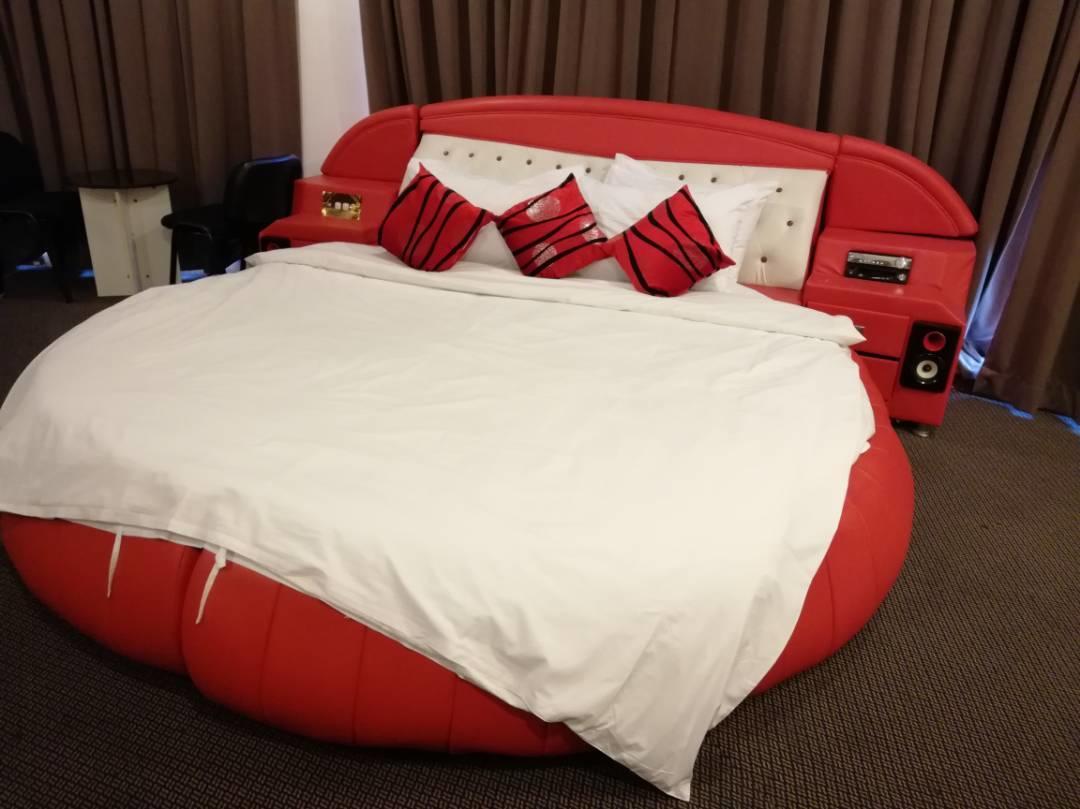 איפוה Paragon City Hotel מראה חיצוני תמונה
