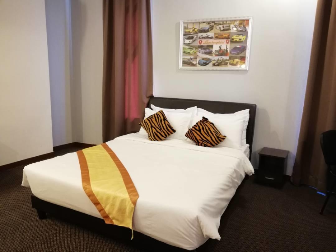 איפוה Paragon City Hotel מראה חיצוני תמונה