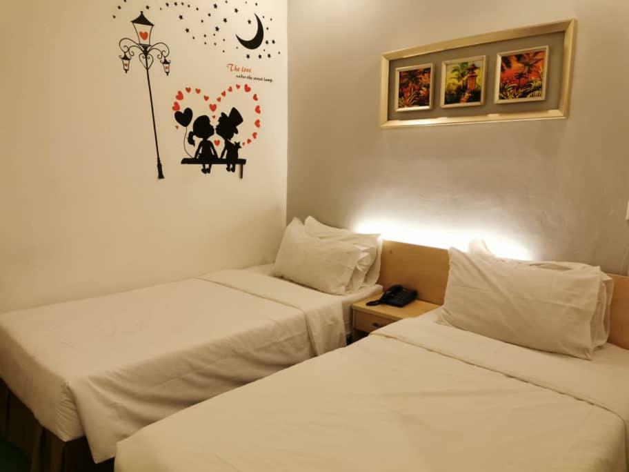 איפוה Paragon City Hotel מראה חיצוני תמונה